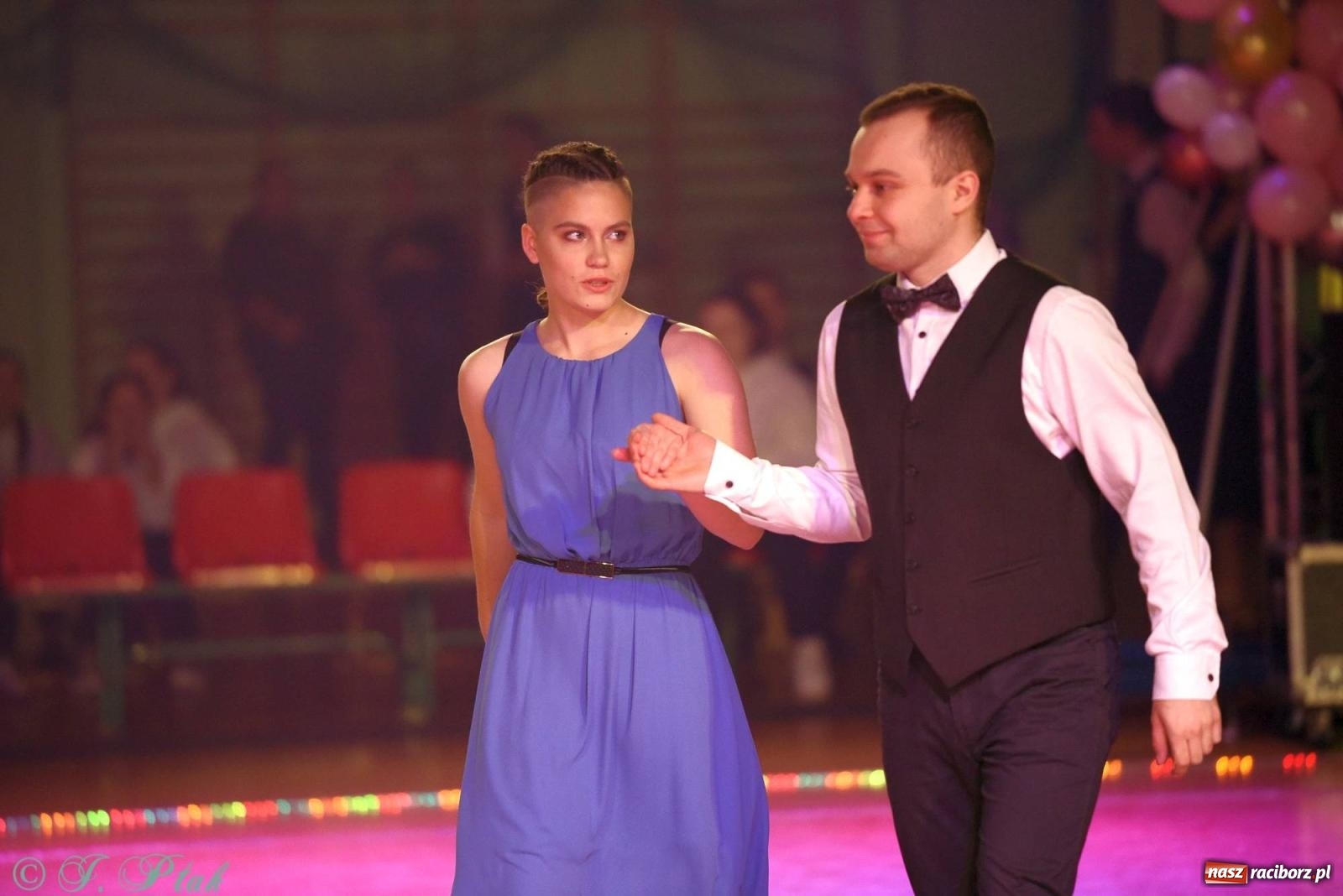 Zdjęcie w galerii na portalu naszraciborz.pl: XVI Karnawałowa Rewia Tańca w Raciborzu [FOTO i WIDEO] wiadomości z regionu