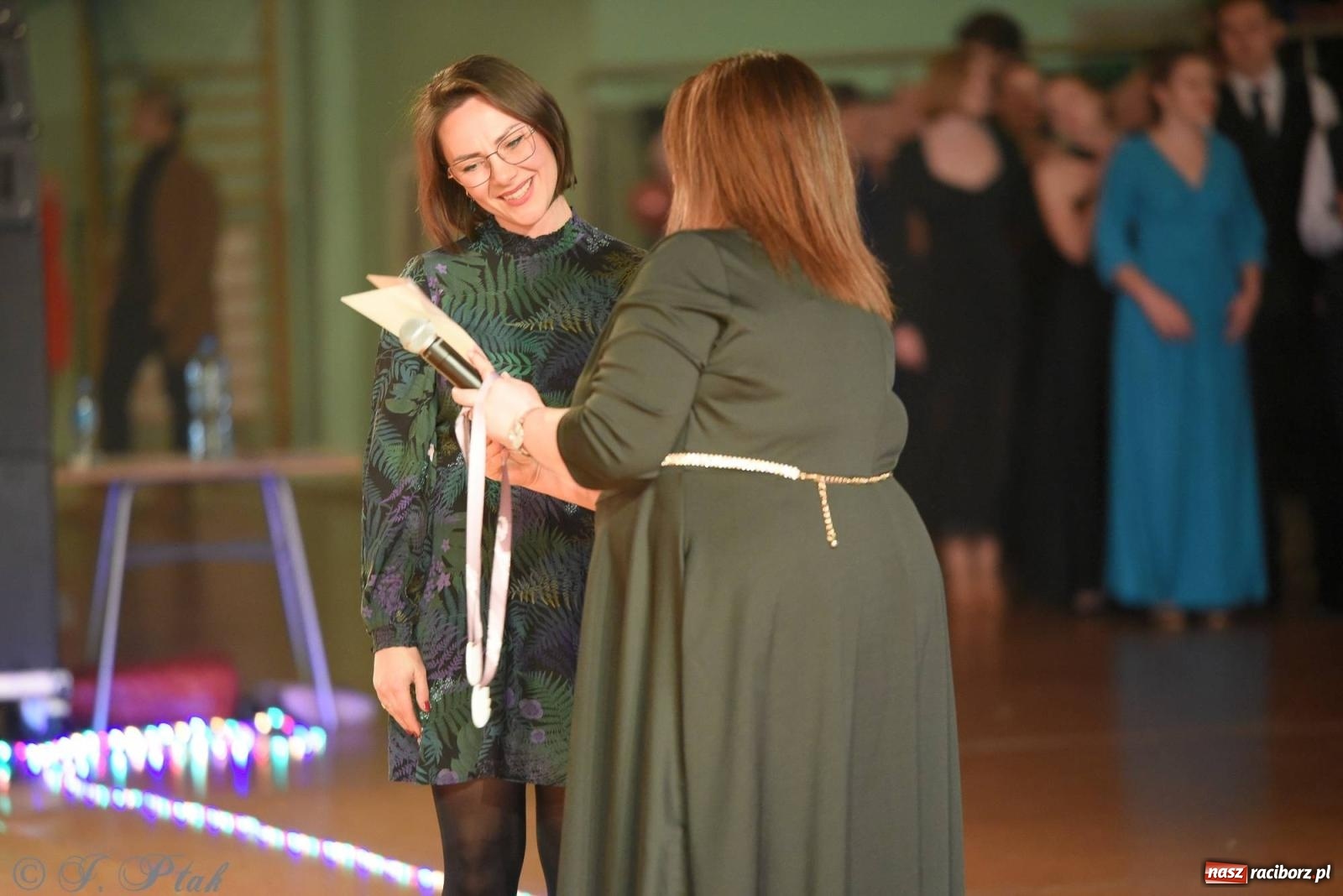 Zdjęcie w galerii na portalu naszraciborz.pl: XVI Karnawałowa Rewia Tańca w Raciborzu [FOTO i WIDEO] wiadomości z regionu