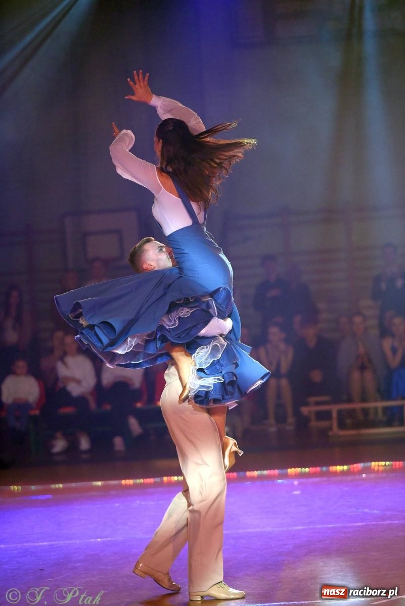 Zdjęcie w galerii na portalu naszraciborz.pl: XVI Karnawałowa Rewia Tańca w Raciborzu [FOTO i WIDEO] wiadomości z regionu