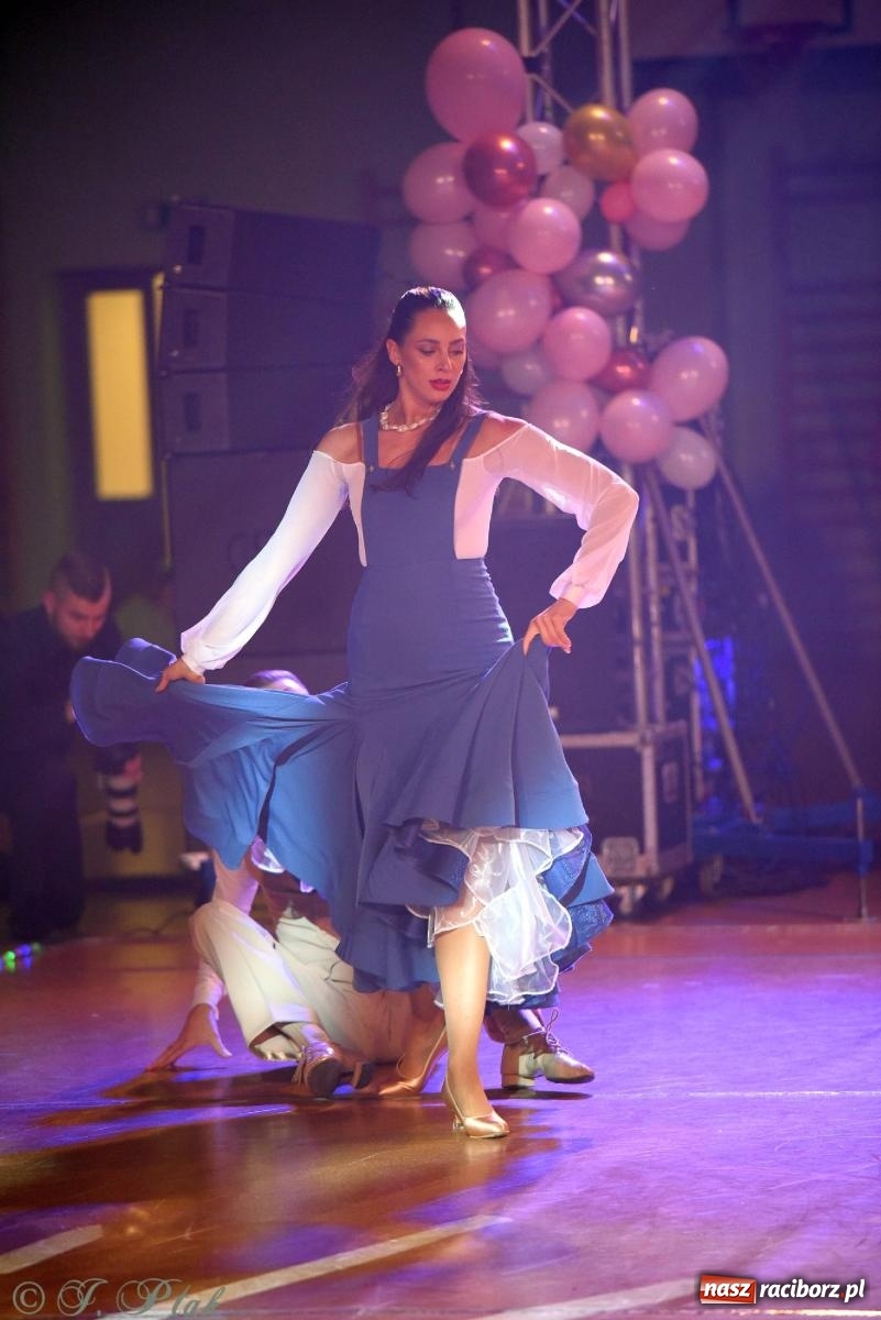 Zdjęcie w galerii na portalu naszraciborz.pl: XVI Karnawałowa Rewia Tańca w Raciborzu [FOTO i WIDEO] wiadomości z regionu
