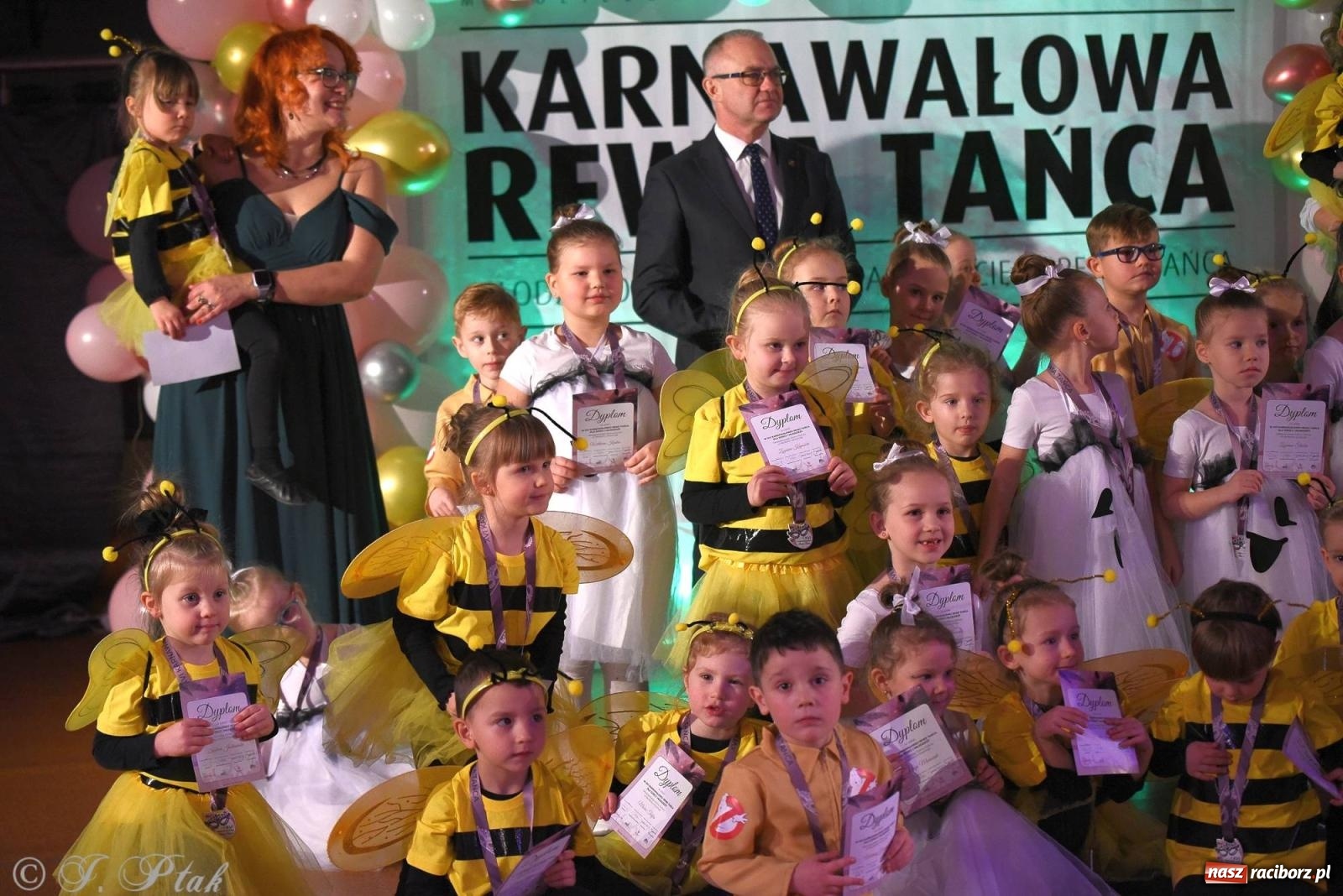 Zdjęcie w galerii na portalu naszraciborz.pl: XVI Karnawałowa Rewia Tańca w Raciborzu [FOTO i WIDEO] wiadomości z regionu