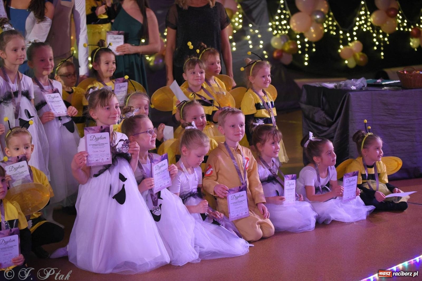 Zdjęcie w galerii na portalu naszraciborz.pl: XVI Karnawałowa Rewia Tańca w Raciborzu [FOTO i WIDEO] wiadomości z regionu