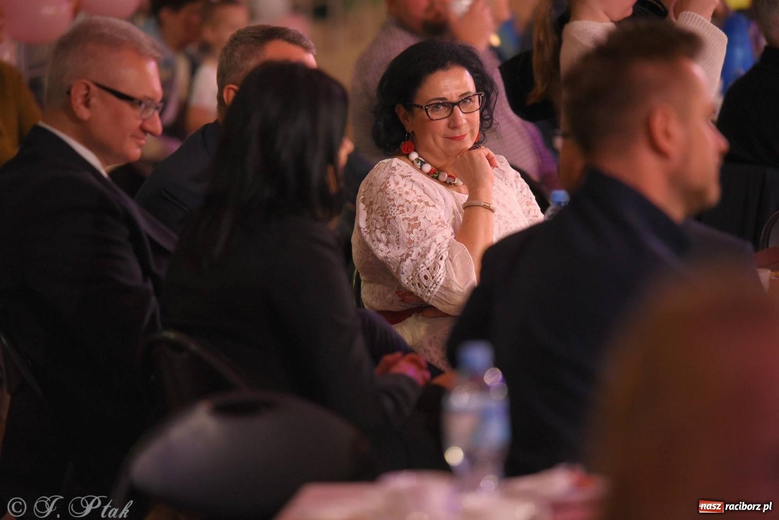 Zdjęcie w galerii na portalu naszraciborz.pl: XVI Karnawałowa Rewia Tańca w Raciborzu [FOTO i WIDEO] wiadomości z regionu