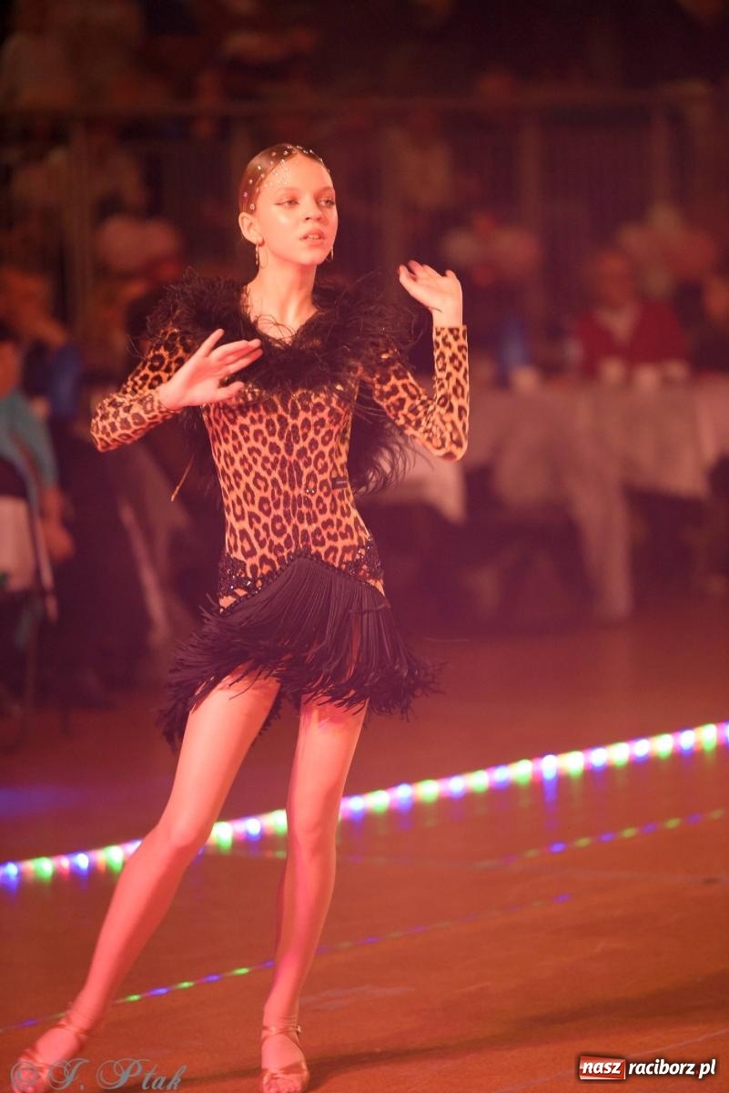 Zdjęcie w galerii na portalu naszraciborz.pl: XVI Karnawałowa Rewia Tańca w Raciborzu [FOTO i WIDEO] wiadomości z regionu