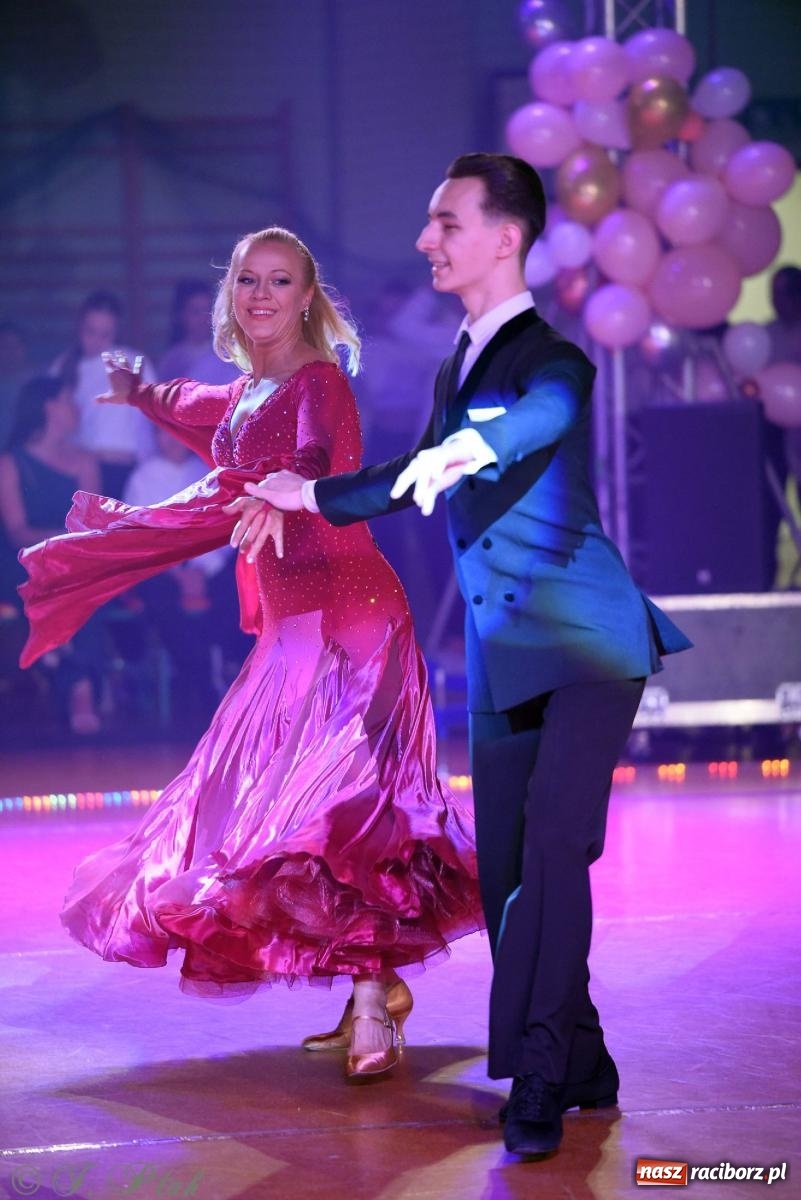 Zdjęcie w galerii na portalu naszraciborz.pl: XVI Karnawałowa Rewia Tańca w Raciborzu [FOTO i WIDEO] wiadomości z regionu