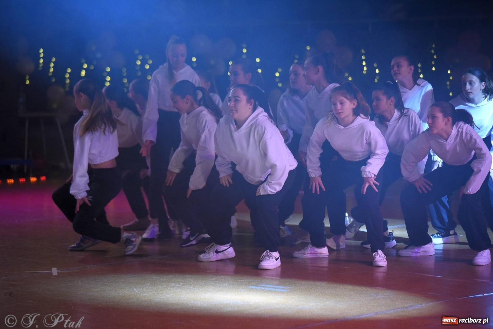 Zdjęcie w galerii na portalu naszraciborz.pl: XVI Karnawałowa Rewia Tańca w Raciborzu [FOTO i WIDEO] wiadomości z regionu