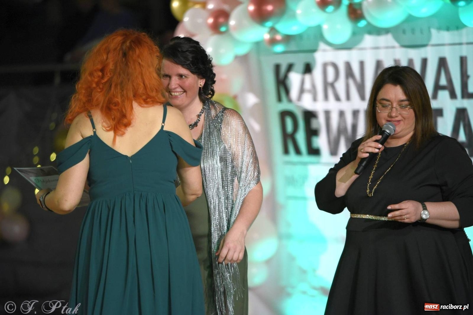 Zdjęcie w galerii na portalu naszraciborz.pl: XVI Karnawałowa Rewia Tańca w Raciborzu [FOTO i WIDEO] wiadomości z regionu