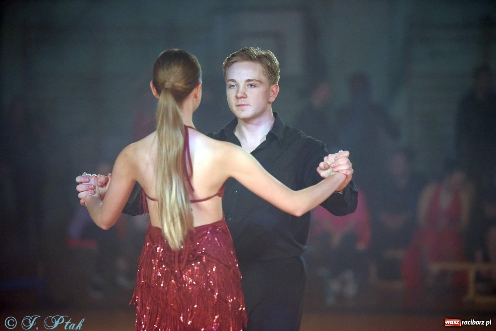 Zdjęcie w galerii na portalu naszraciborz.pl: XVI Karnawałowa Rewia Tańca w Raciborzu [FOTO i WIDEO] wiadomości z regionu