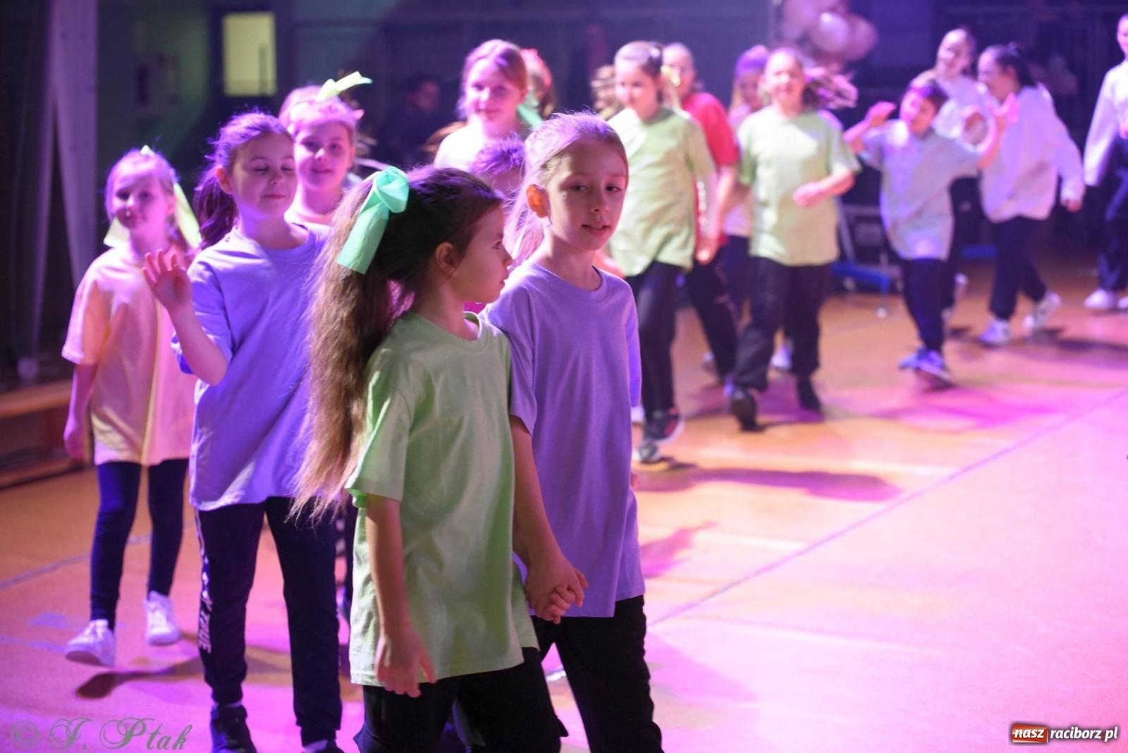 Zdjęcie w galerii na portalu naszraciborz.pl: XVI Karnawałowa Rewia Tańca w Raciborzu [FOTO i WIDEO] wiadomości z regionu