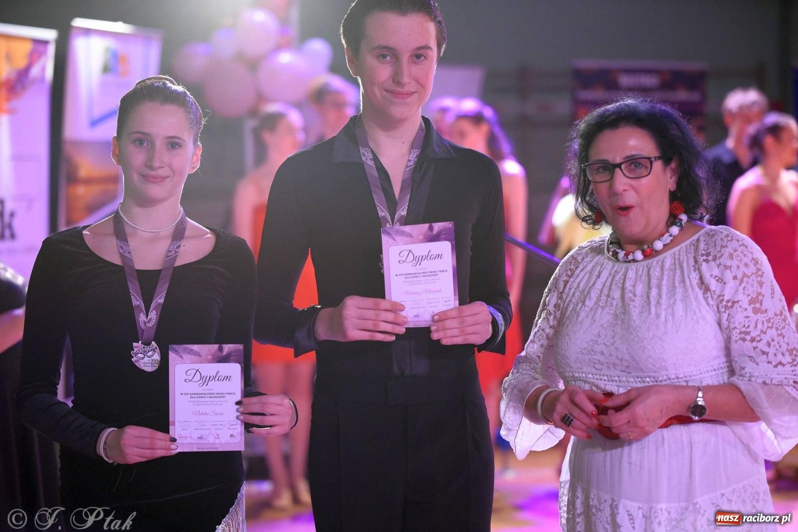 Zdjęcie w galerii na portalu naszraciborz.pl: XVI Karnawałowa Rewia Tańca w Raciborzu [FOTO i WIDEO] wiadomości z regionu