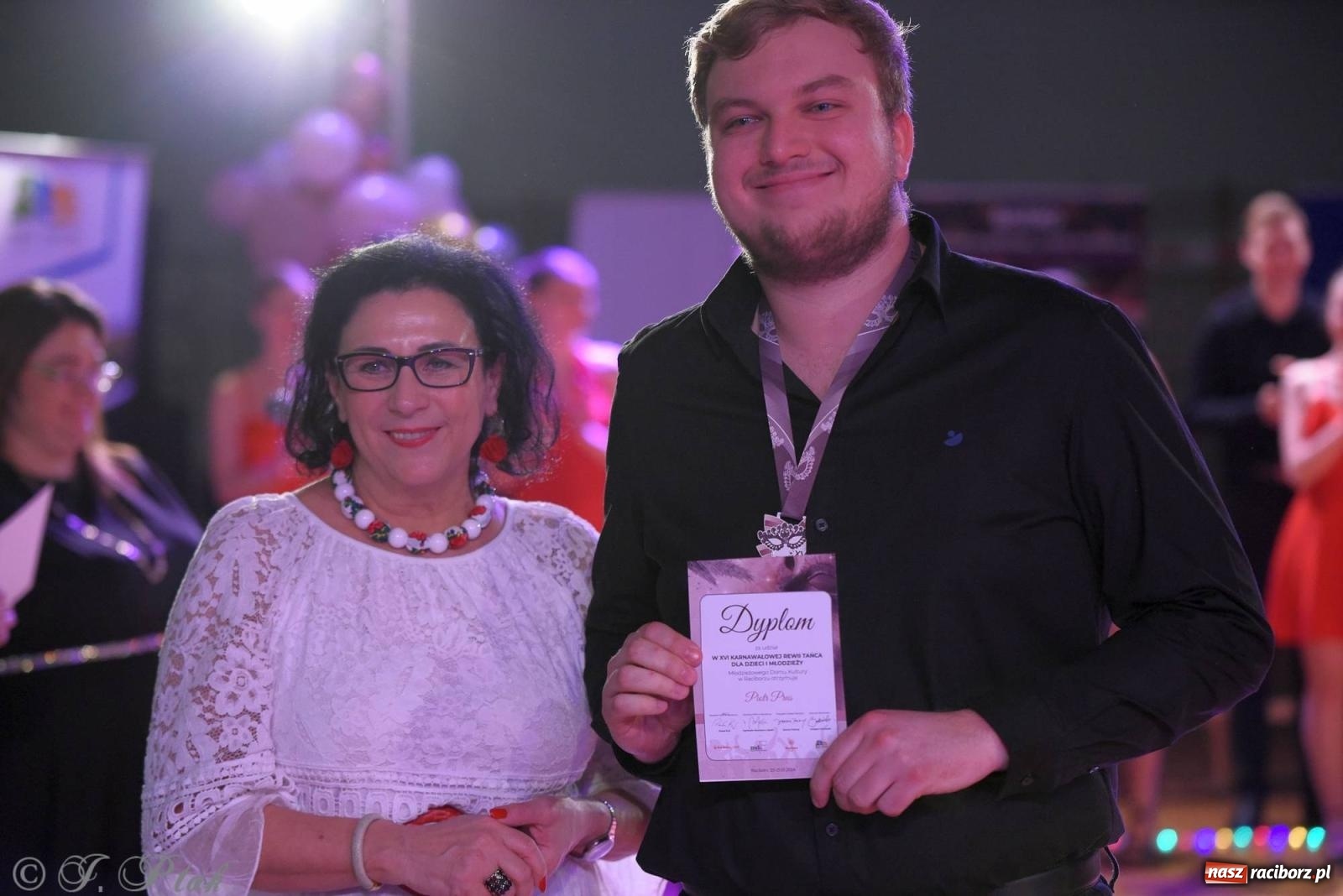 Zdjęcie w galerii na portalu naszraciborz.pl: XVI Karnawałowa Rewia Tańca w Raciborzu [FOTO i WIDEO] wiadomości z regionu