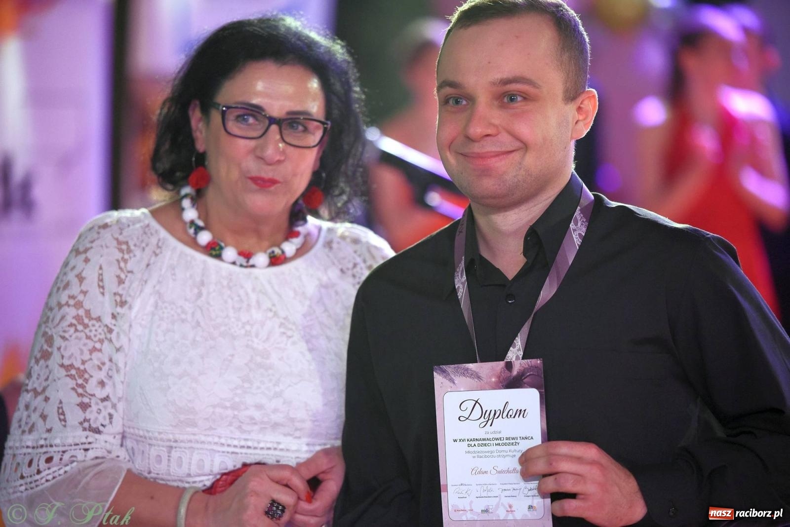 Zdjęcie w galerii na portalu naszraciborz.pl: XVI Karnawałowa Rewia Tańca w Raciborzu [FOTO i WIDEO] wiadomości z regionu