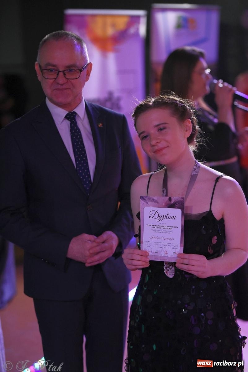 Zdjęcie w galerii na portalu naszraciborz.pl: XVI Karnawałowa Rewia Tańca w Raciborzu [FOTO i WIDEO] wiadomości z regionu