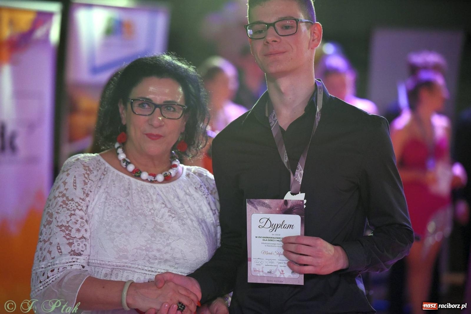 Zdjęcie w galerii na portalu naszraciborz.pl: XVI Karnawałowa Rewia Tańca w Raciborzu [FOTO i WIDEO] wiadomości z regionu