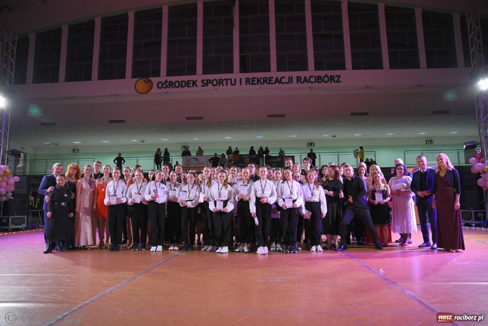 Zdjęcie w galerii na portalu naszraciborz.pl: XVI Karnawałowa Rewia Tańca w Raciborzu [FOTO i WIDEO] wiadomości z regionu