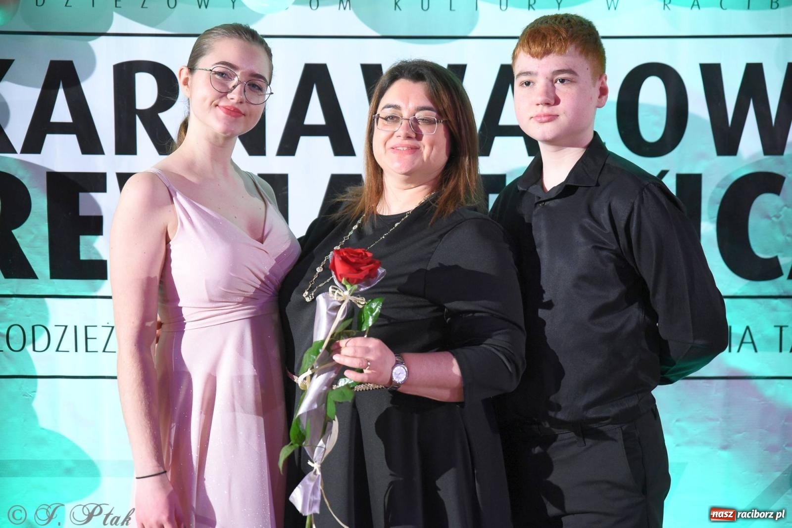 Zdjęcie w galerii na portalu naszraciborz.pl: XVI Karnawałowa Rewia Tańca w Raciborzu [FOTO i WIDEO] wiadomości z regionu