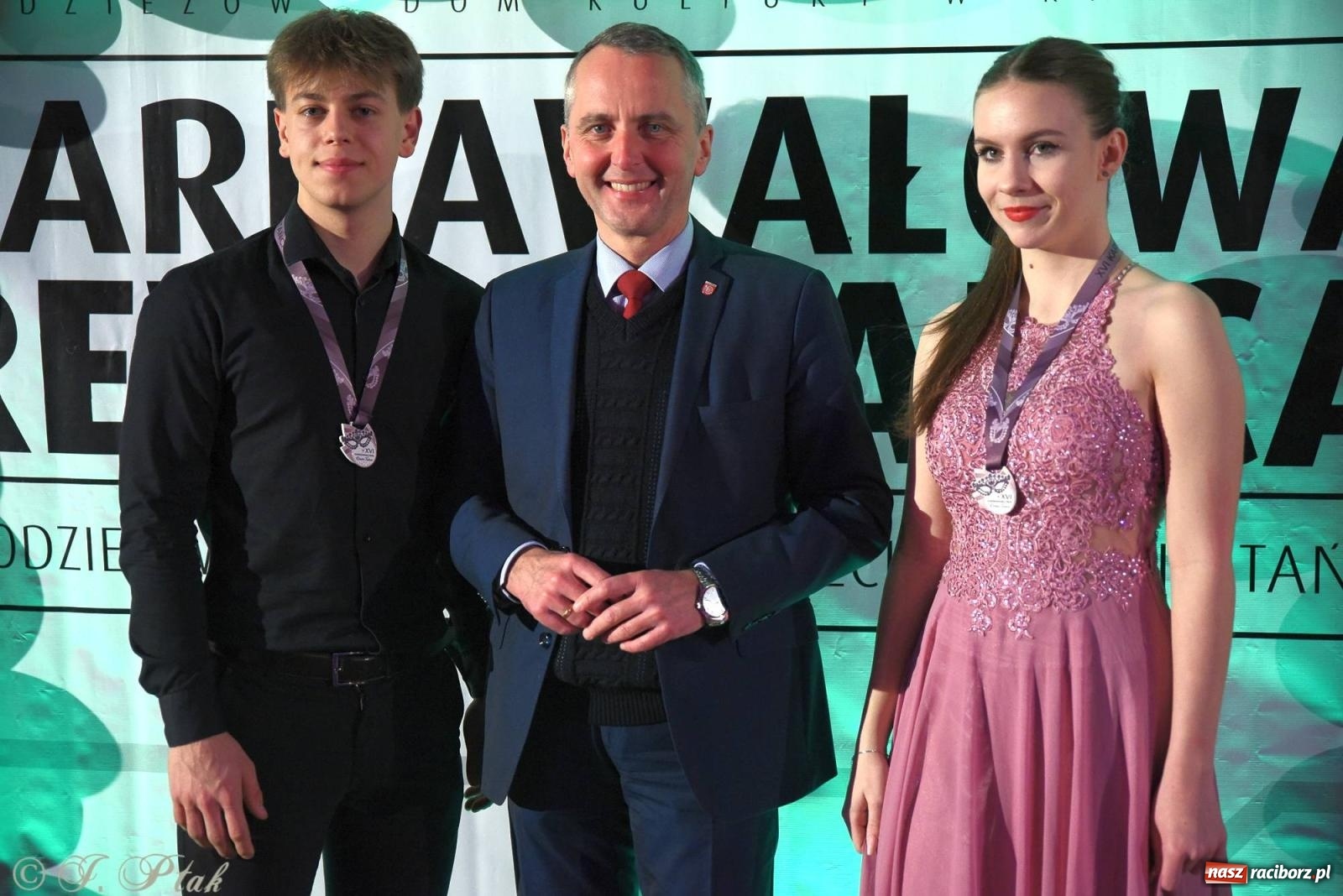 Zdjęcie w galerii na portalu naszraciborz.pl: XVI Karnawałowa Rewia Tańca w Raciborzu [FOTO i WIDEO] wiadomości z regionu