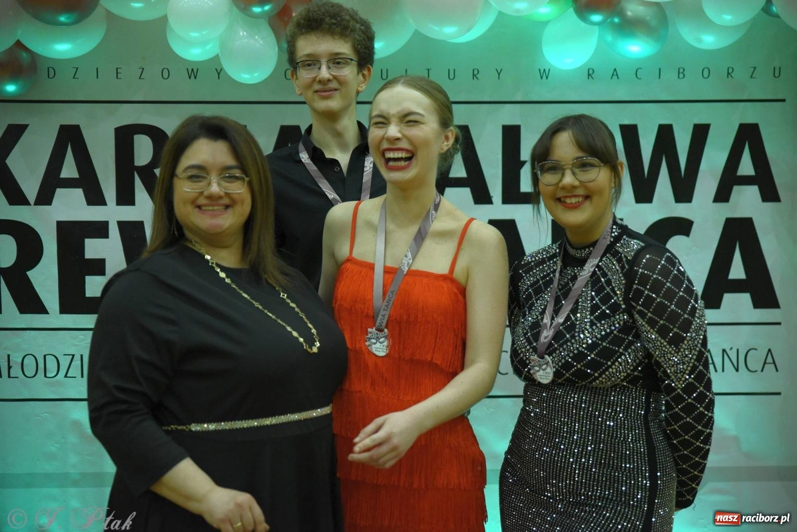 Zdjęcie w galerii na portalu naszraciborz.pl: XVI Karnawałowa Rewia Tańca w Raciborzu [FOTO i WIDEO] wiadomości z regionu