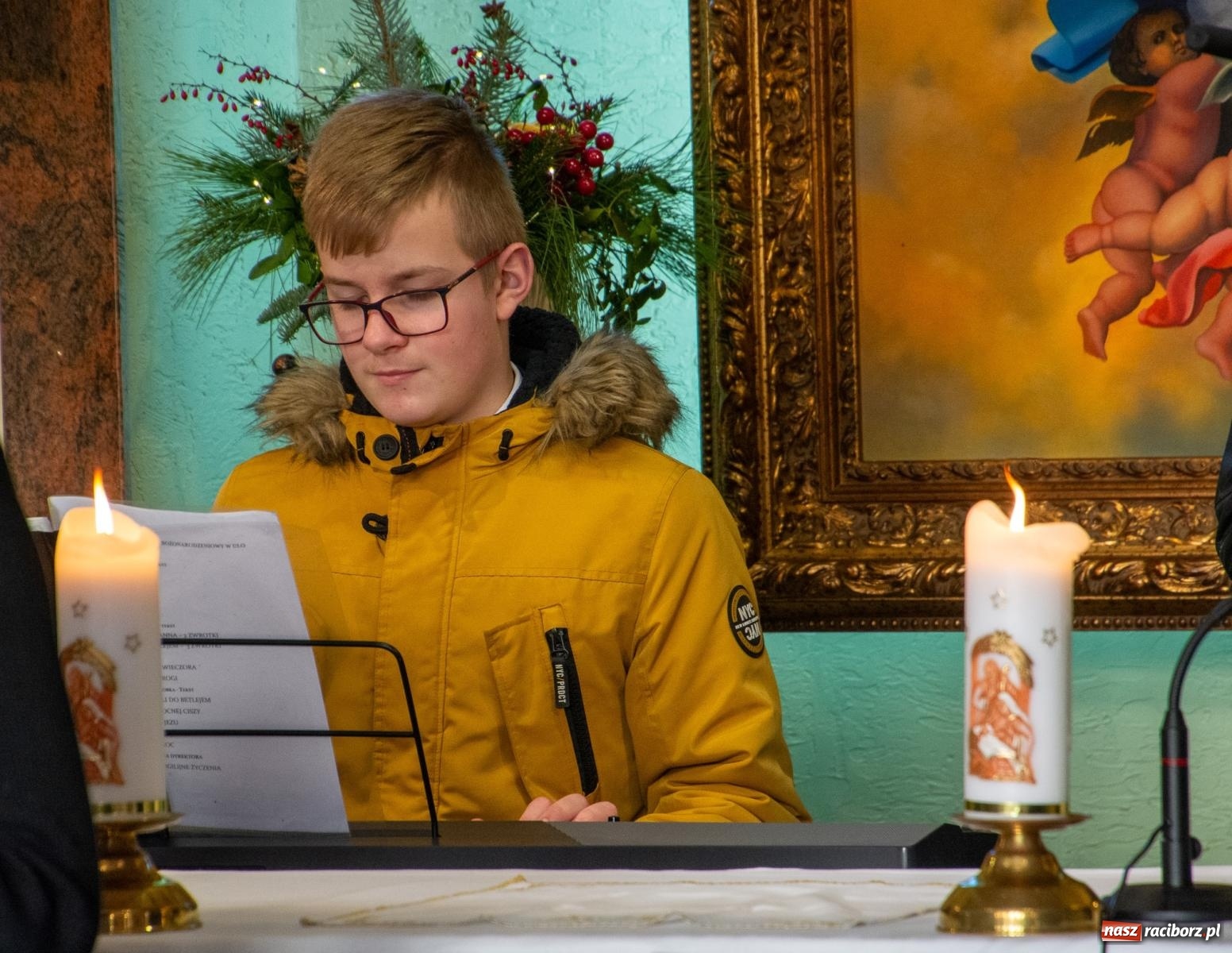 Zdjęcie w galerii na portalu naszraciborz.pl: Motocyklowe kolędowanie przy żłóbku w Raciborzu wiadomości z regionu