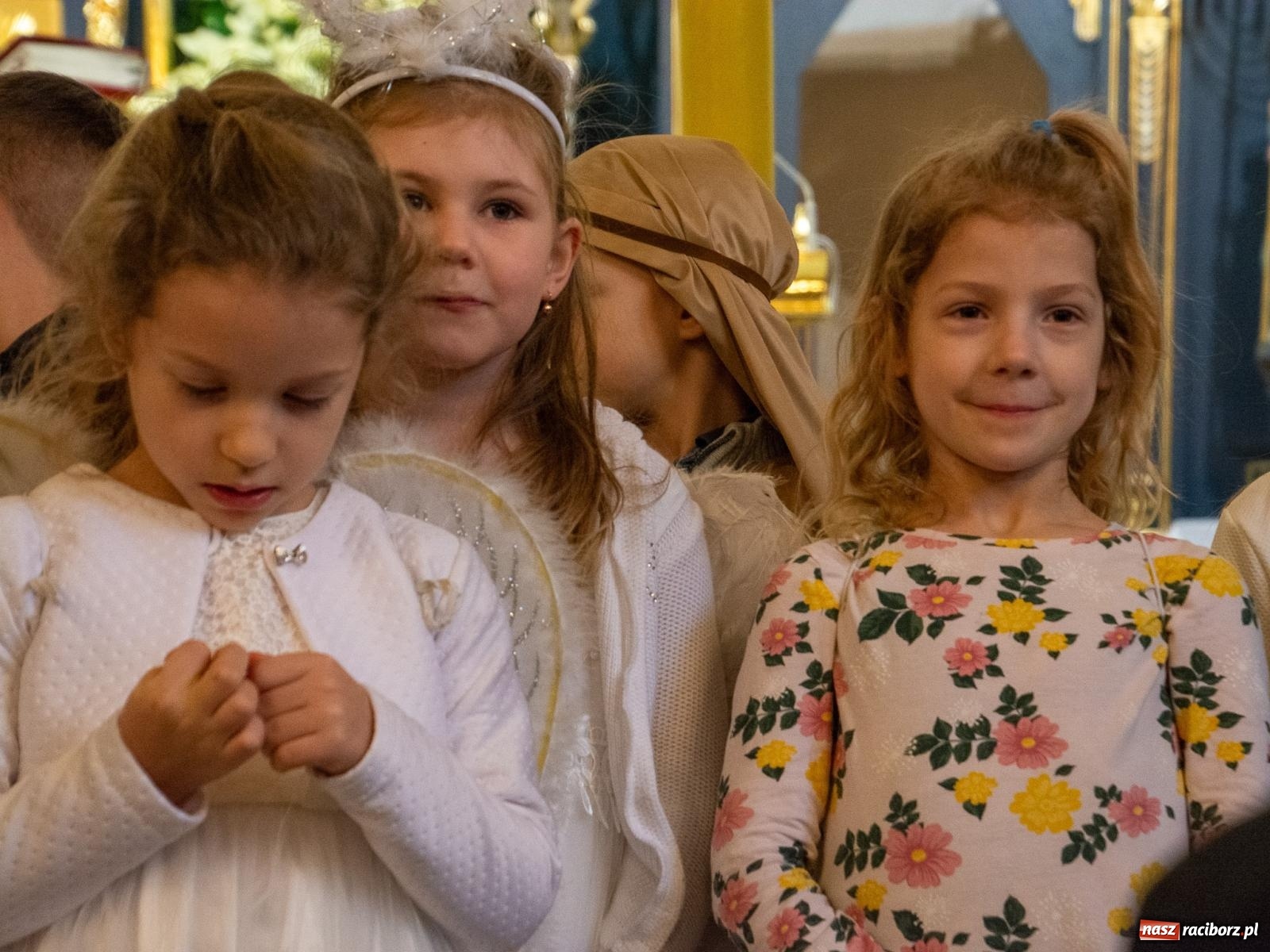 Zdjęcie w galerii na portalu naszraciborz.pl: Brzeskie kolędowanie przy żłóbku [FOTO i WIDEO] wiadomości z regionu