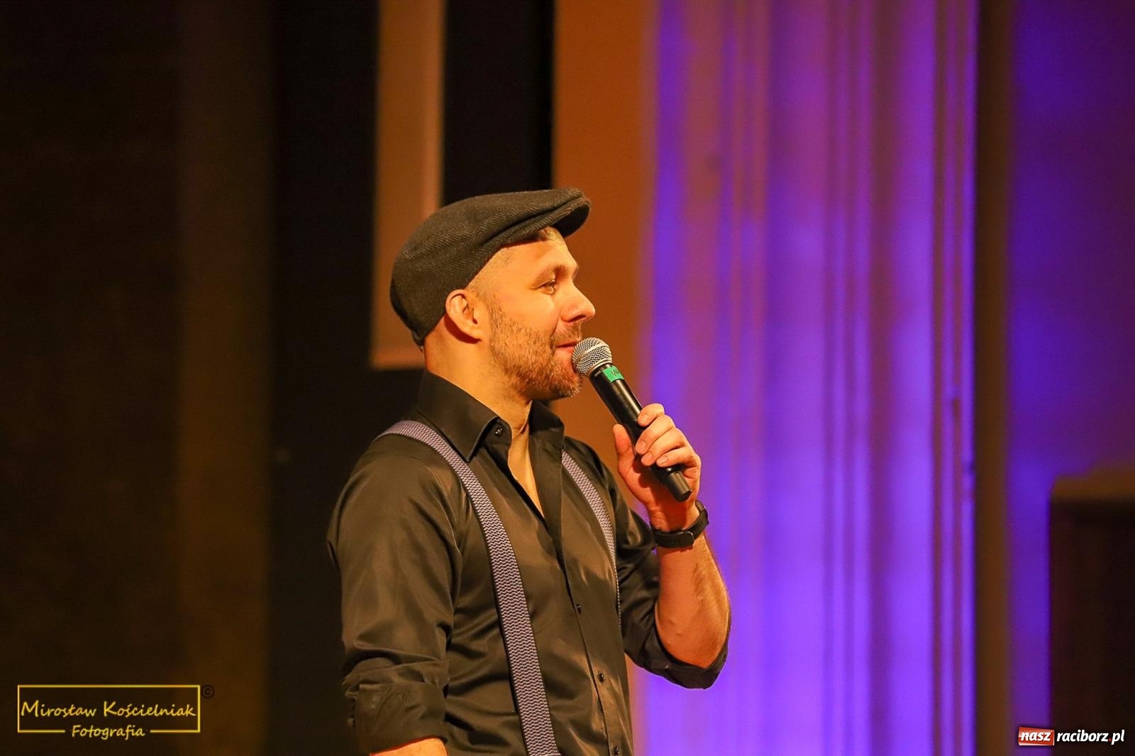 Zdjęcie w galerii na portalu naszraciborz.pl: Śladami Agnieszki Osieckiej w RCK. Janek Górka zaśpiewał w Raciborzu [FOTO i WIDEO] wiadomości z regionu