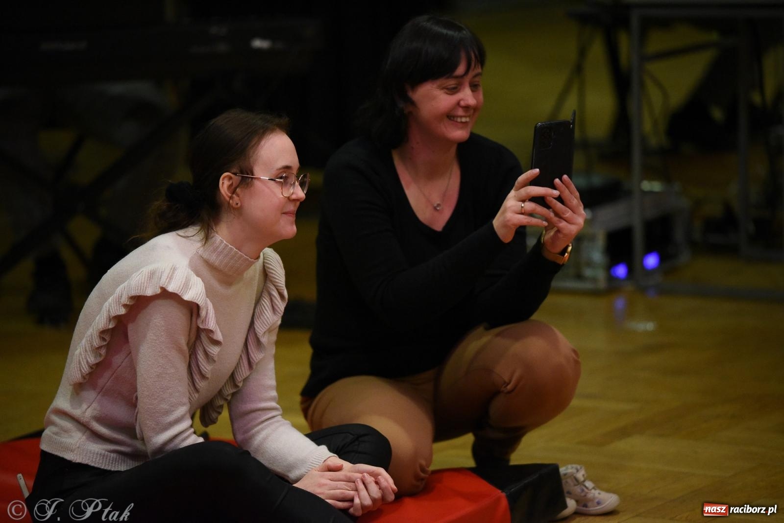Zdjęcie w galerii na portalu naszraciborz.pl: Maluchy w krainie dźwięku i karnawał [FOTO i WIDEO] wiadomości z regionu