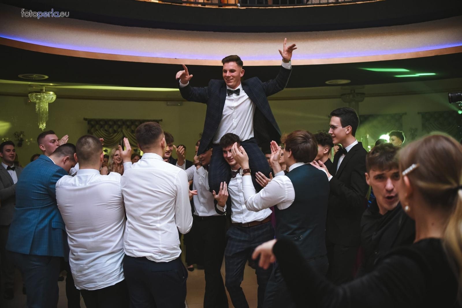 Zdjęcie w galerii na portalu naszraciborz.pl: Studniówka Budowlanki i Gastronomika na bis! [FOTO] wiadomości z regionu