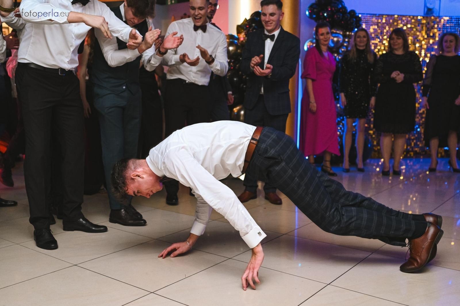 Zdjęcie w galerii na portalu naszraciborz.pl: Studniówka Budowlanki i Gastronomika na bis! [FOTO] wiadomości z regionu