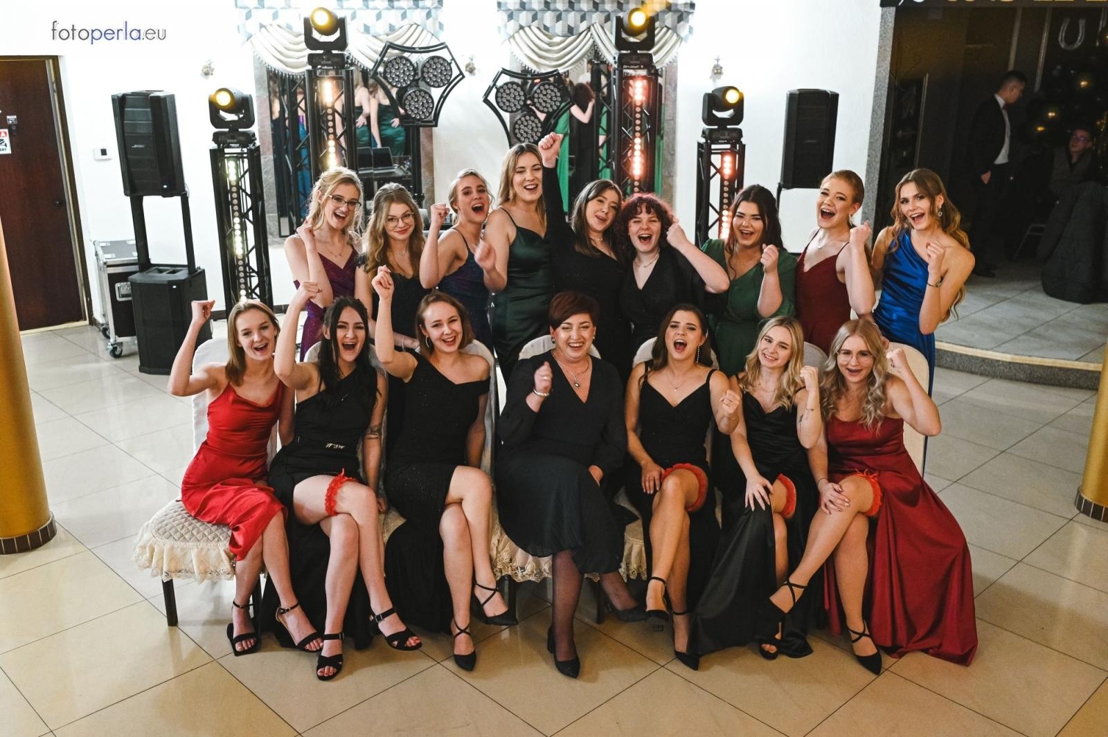 Zdjęcie w galerii na portalu naszraciborz.pl: Studniówka Budowlanki i Gastronomika na bis! [FOTO] wiadomości z regionu