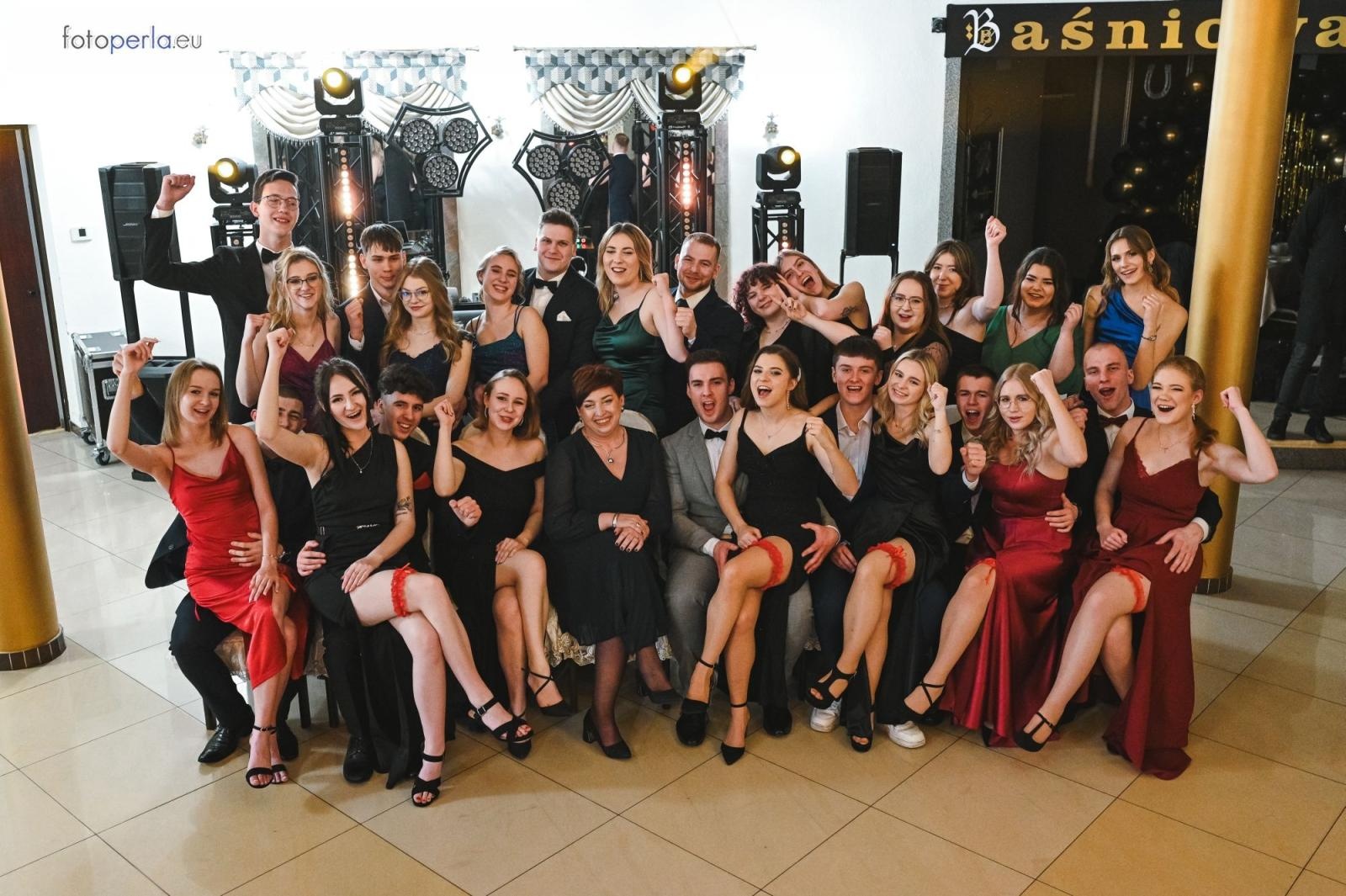 Zdjęcie w galerii na portalu naszraciborz.pl: Studniówka Budowlanki i Gastronomika na bis! [FOTO] wiadomości z regionu