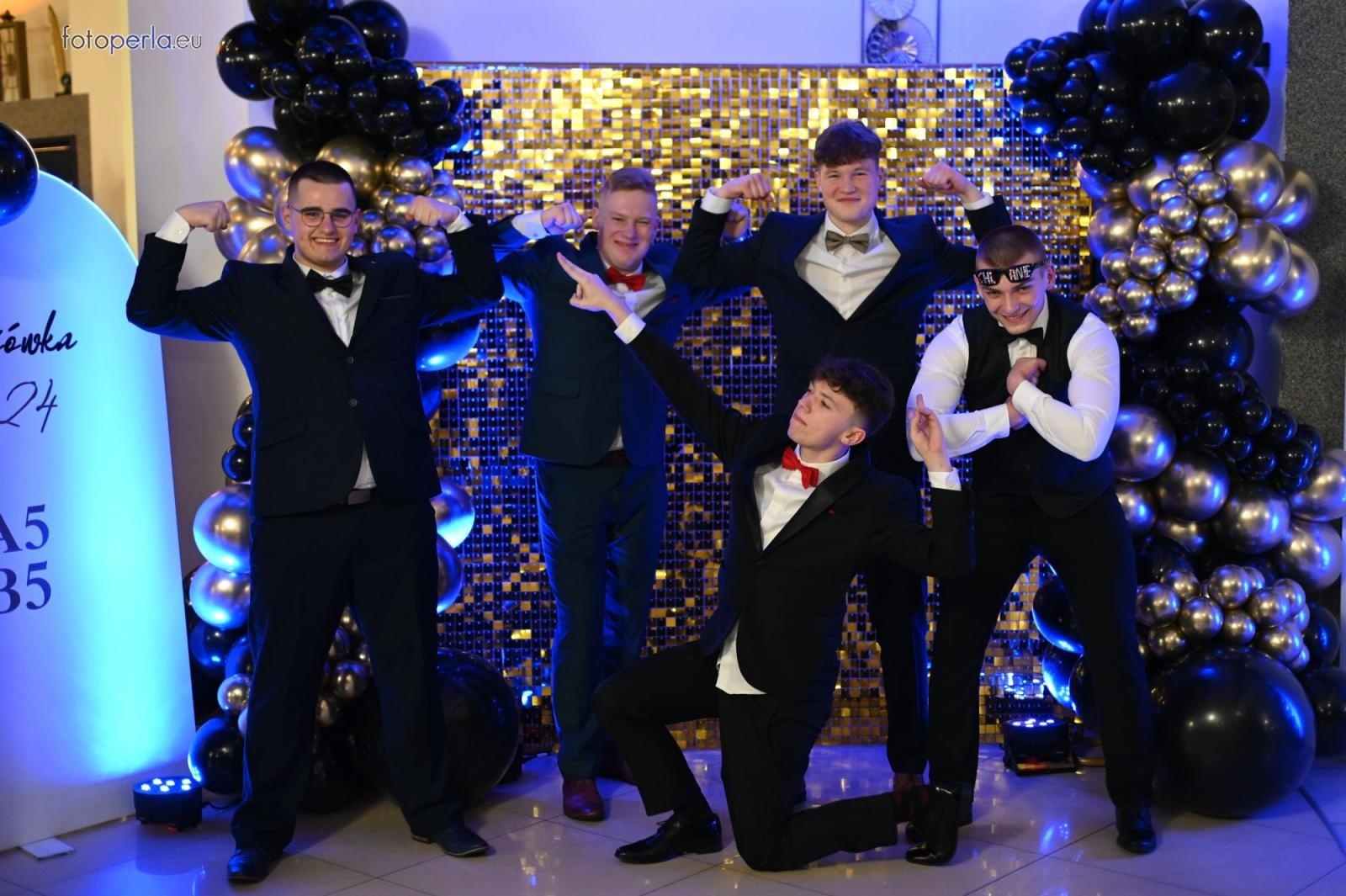 Zdjęcie w galerii na portalu naszraciborz.pl: Studniówka Budowlanki i Gastronomika na bis! [FOTO] wiadomości z regionu