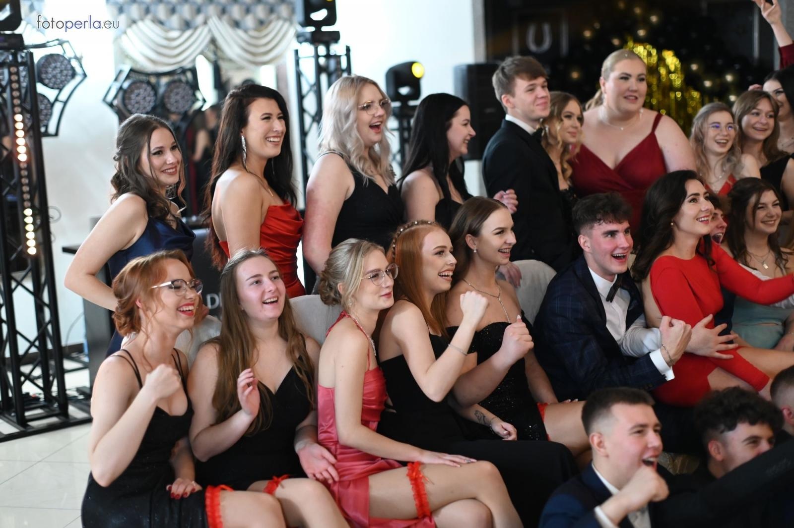 Zdjęcie w galerii na portalu naszraciborz.pl: Studniówka Budowlanki i Gastronomika na bis! [FOTO] wiadomości z regionu