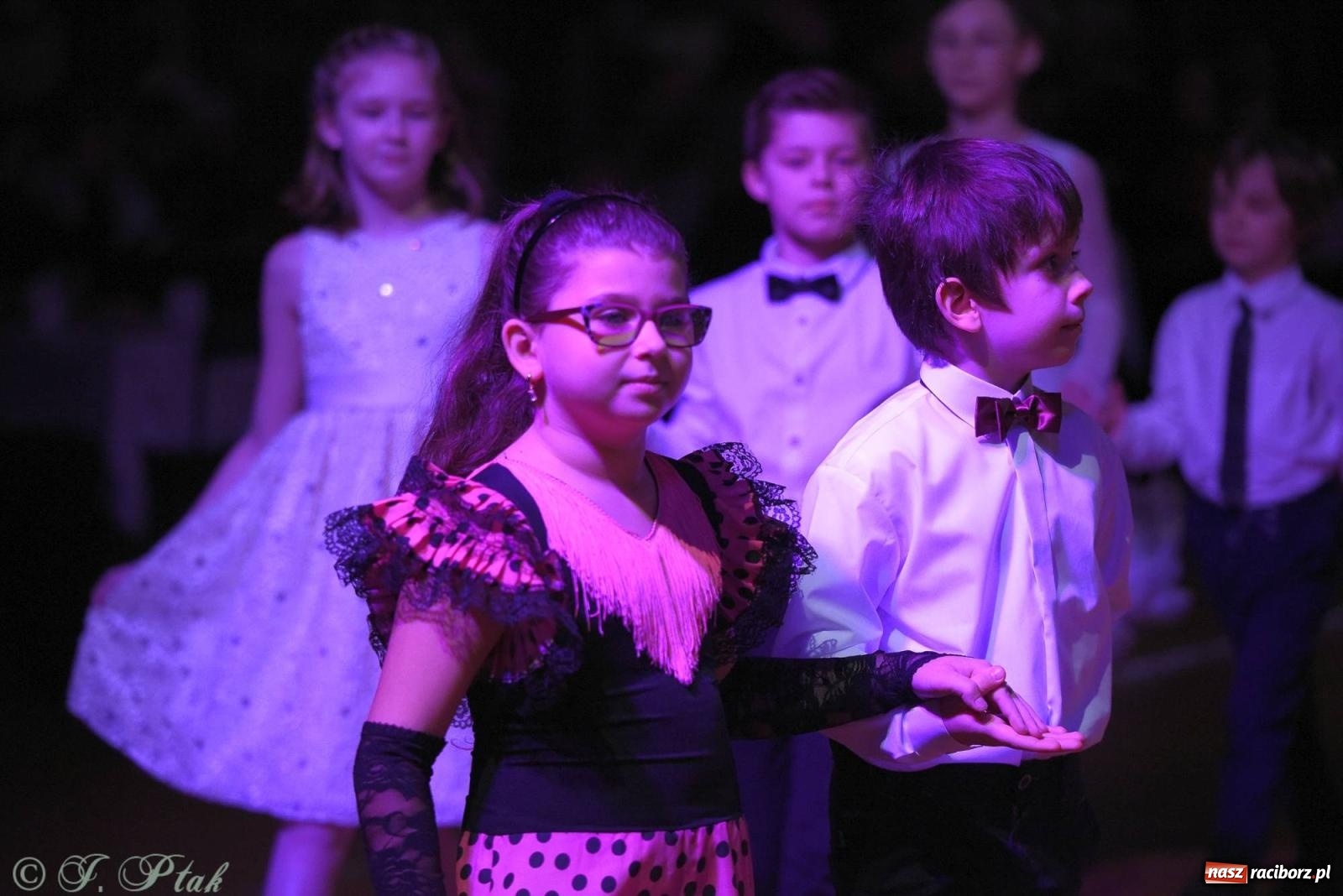 Zdjęcie w galerii na portalu naszraciborz.pl: XVI Karnawałowa Rewia Tańca w Raciborzu - dzień drugi [FOTO i WIDEO] wiadomości z regionu