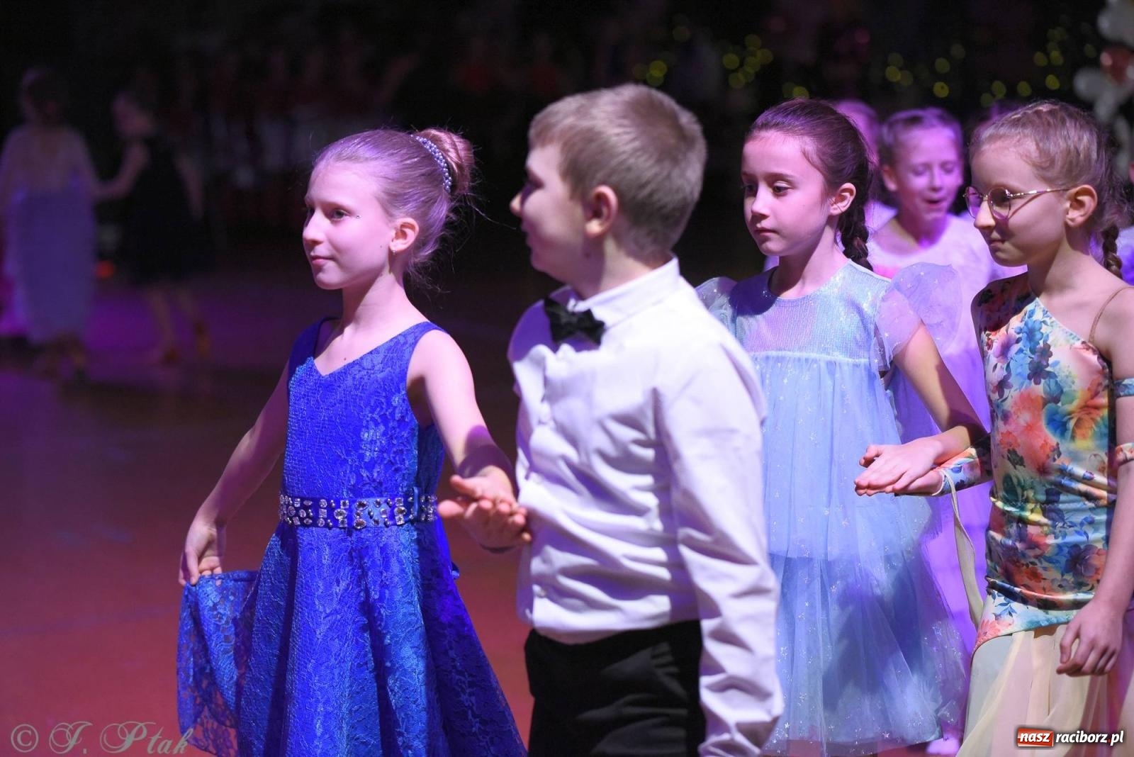 Zdjęcie w galerii na portalu naszraciborz.pl: XVI Karnawałowa Rewia Tańca w Raciborzu - dzień drugi [FOTO i WIDEO] wiadomości z regionu