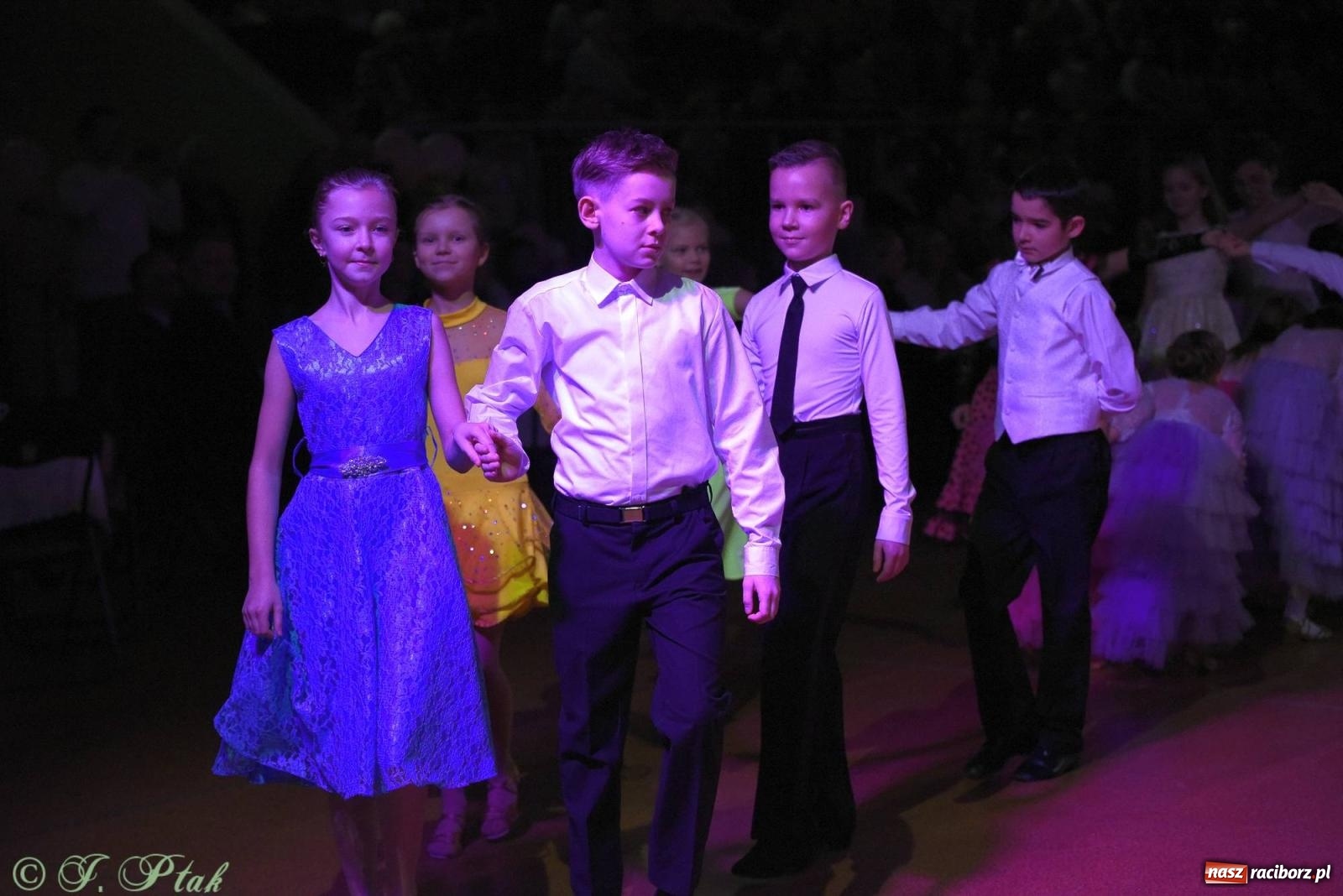 Zdjęcie w galerii na portalu naszraciborz.pl: XVI Karnawałowa Rewia Tańca w Raciborzu - dzień drugi [FOTO i WIDEO] wiadomości z regionu