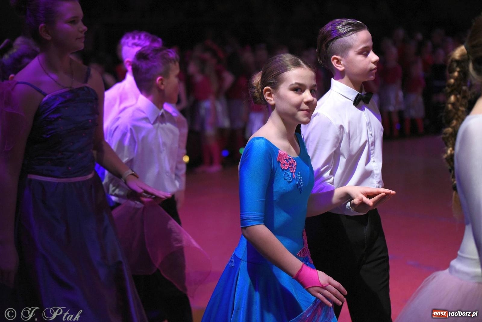 Zdjęcie w galerii na portalu naszraciborz.pl: XVI Karnawałowa Rewia Tańca w Raciborzu - dzień drugi [FOTO i WIDEO] wiadomości z regionu