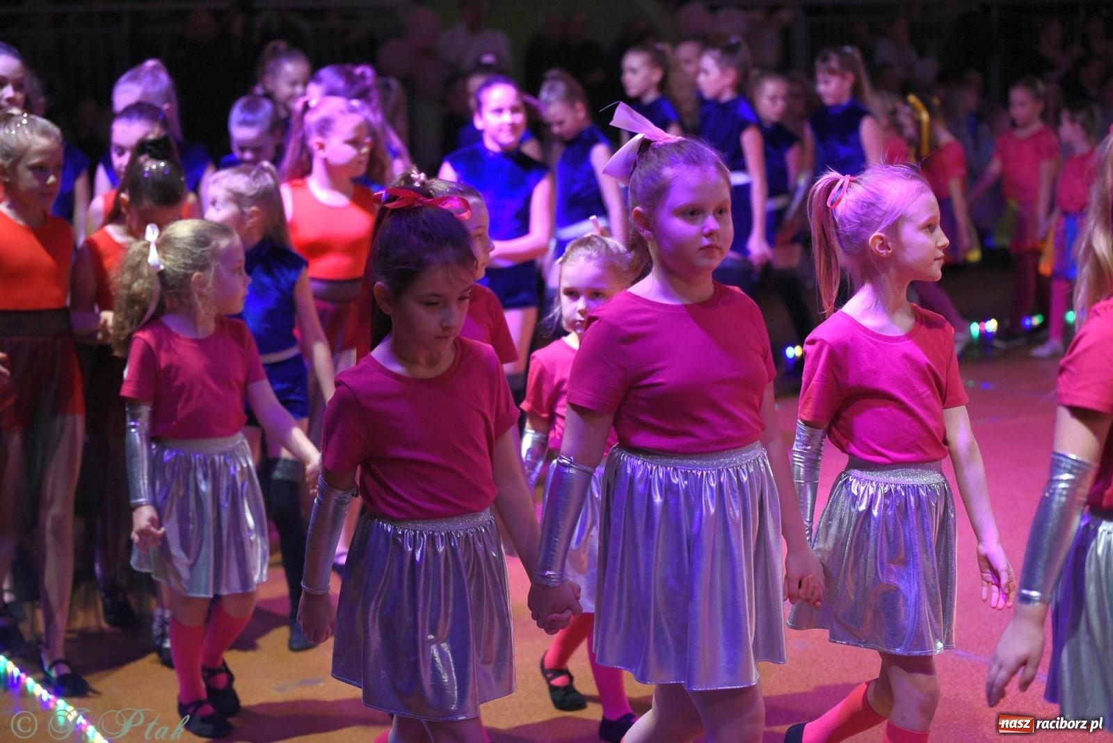 Zdjęcie w galerii na portalu naszraciborz.pl: XVI Karnawałowa Rewia Tańca w Raciborzu - dzień drugi [FOTO i WIDEO] wiadomości z regionu