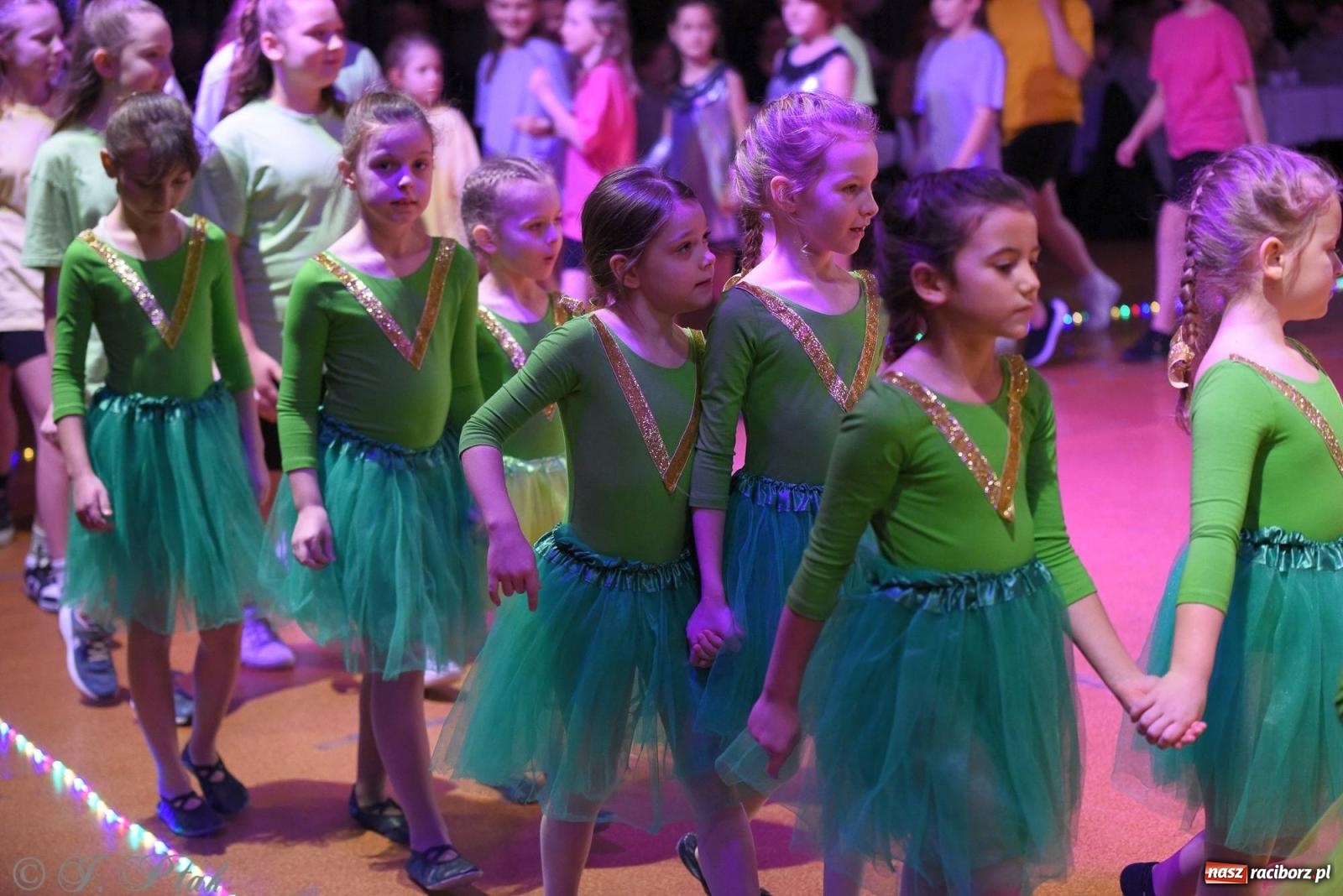 Zdjęcie w galerii na portalu naszraciborz.pl: XVI Karnawałowa Rewia Tańca w Raciborzu - dzień drugi [FOTO i WIDEO] wiadomości z regionu
