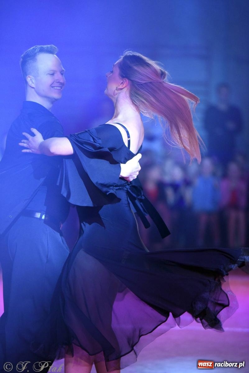 Zdjęcie w galerii na portalu naszraciborz.pl: XVI Karnawałowa Rewia Tańca w Raciborzu - dzień drugi [FOTO i WIDEO] wiadomości z regionu