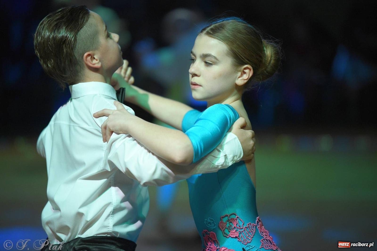Zdjęcie w galerii na portalu naszraciborz.pl: XVI Karnawałowa Rewia Tańca w Raciborzu - dzień drugi [FOTO i WIDEO] wiadomości z regionu