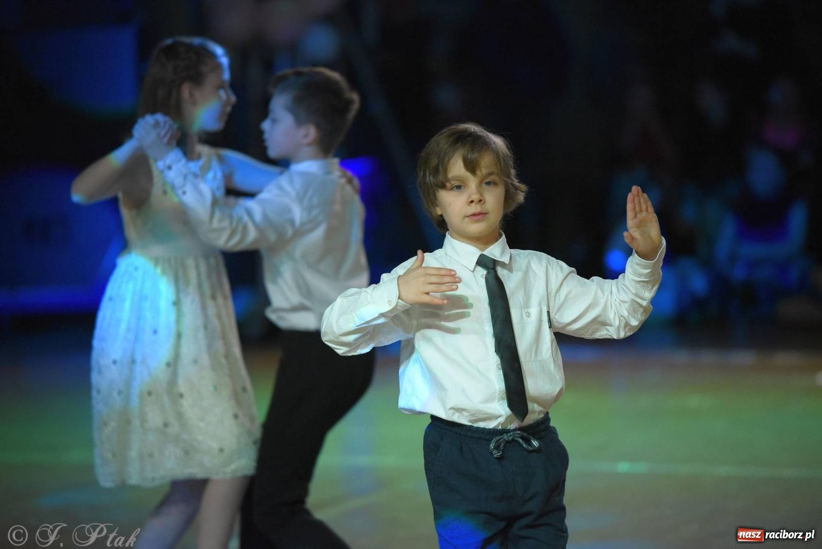 Zdjęcie w galerii na portalu naszraciborz.pl: XVI Karnawałowa Rewia Tańca w Raciborzu - dzień drugi [FOTO i WIDEO] wiadomości z regionu