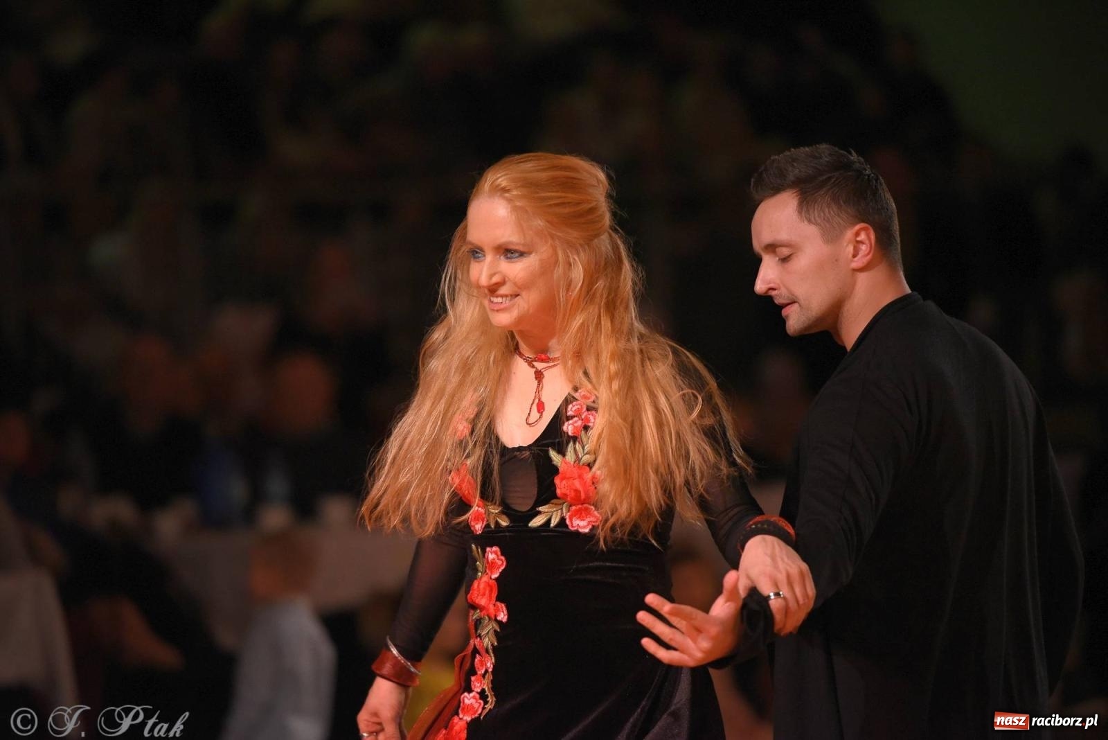 Zdjęcie w galerii na portalu naszraciborz.pl: XVI Karnawałowa Rewia Tańca w Raciborzu - dzień drugi [FOTO i WIDEO] wiadomości z regionu