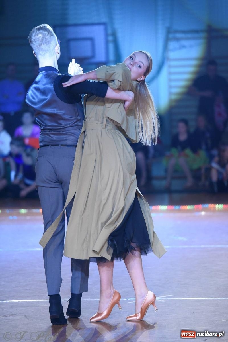 Zdjęcie w galerii na portalu naszraciborz.pl: XVI Karnawałowa Rewia Tańca w Raciborzu - dzień drugi [FOTO i WIDEO] wiadomości z regionu