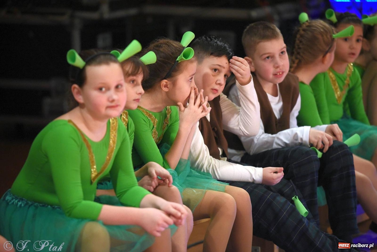 Zdjęcie w galerii na portalu naszraciborz.pl: XVI Karnawałowa Rewia Tańca w Raciborzu - dzień drugi [FOTO i WIDEO] wiadomości z regionu