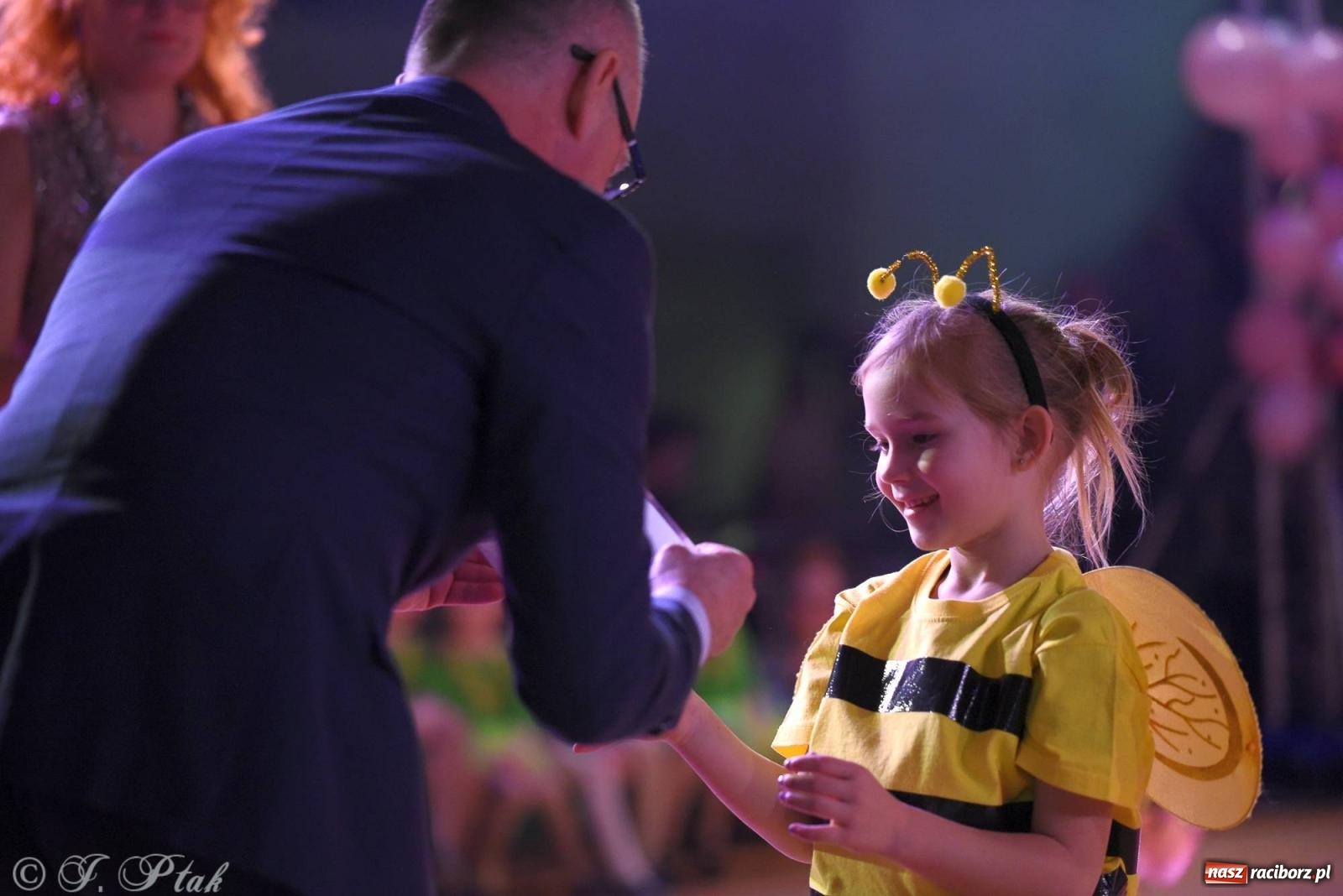 Zdjęcie w galerii na portalu naszraciborz.pl: XVI Karnawałowa Rewia Tańca w Raciborzu - dzień drugi [FOTO i WIDEO] wiadomości z regionu