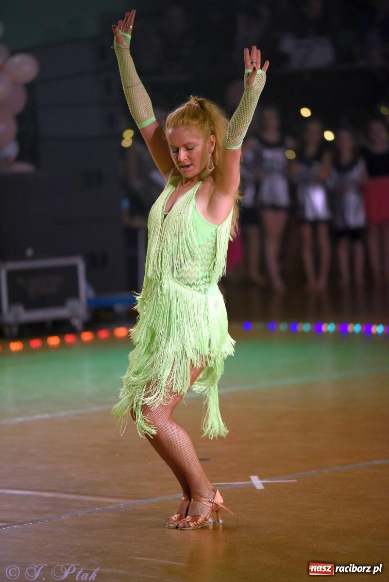 Zdjęcie w galerii na portalu naszraciborz.pl: XVI Karnawałowa Rewia Tańca w Raciborzu - dzień drugi [FOTO i WIDEO] wiadomości z regionu