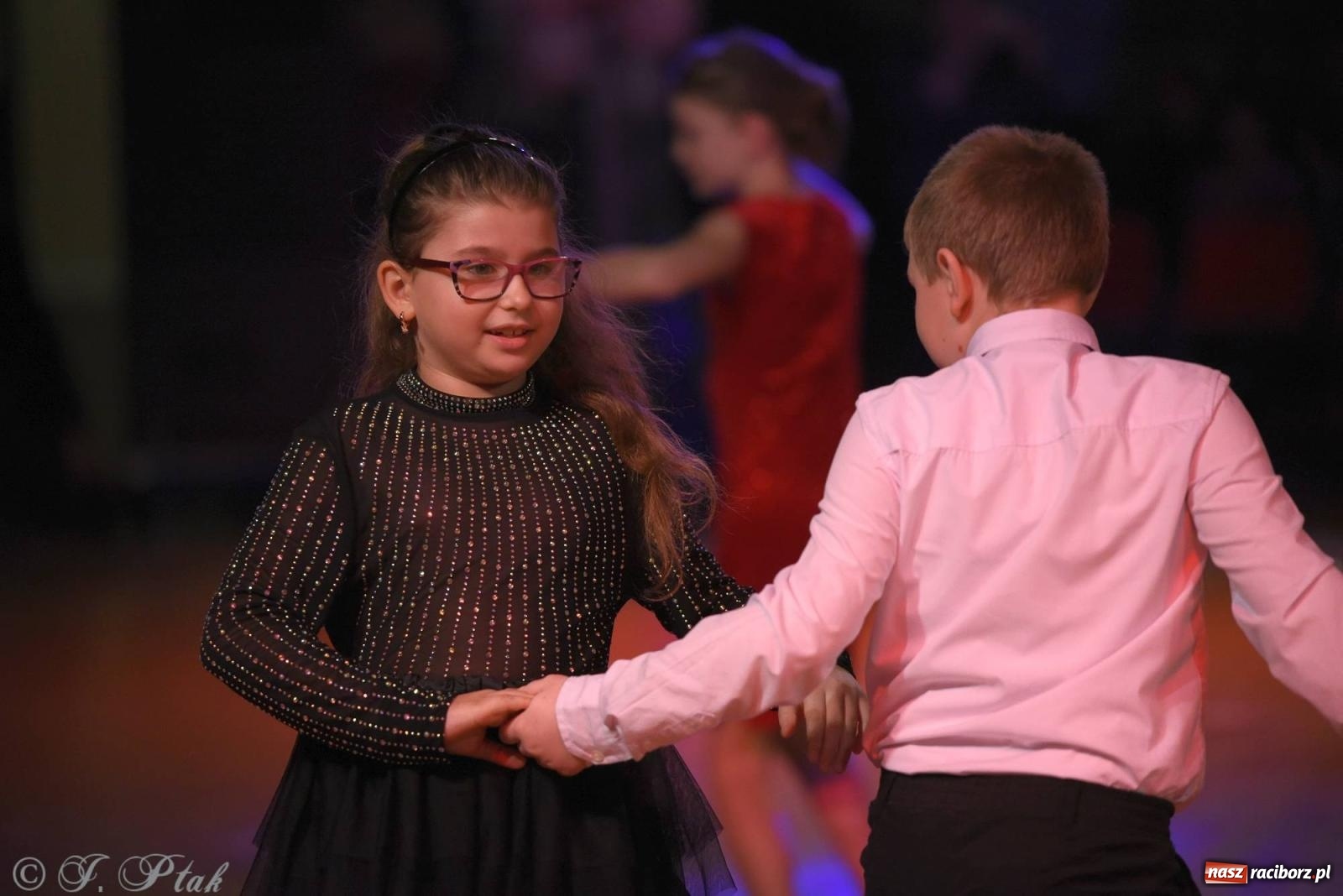 Zdjęcie w galerii na portalu naszraciborz.pl: XVI Karnawałowa Rewia Tańca w Raciborzu - dzień drugi [FOTO i WIDEO] wiadomości z regionu