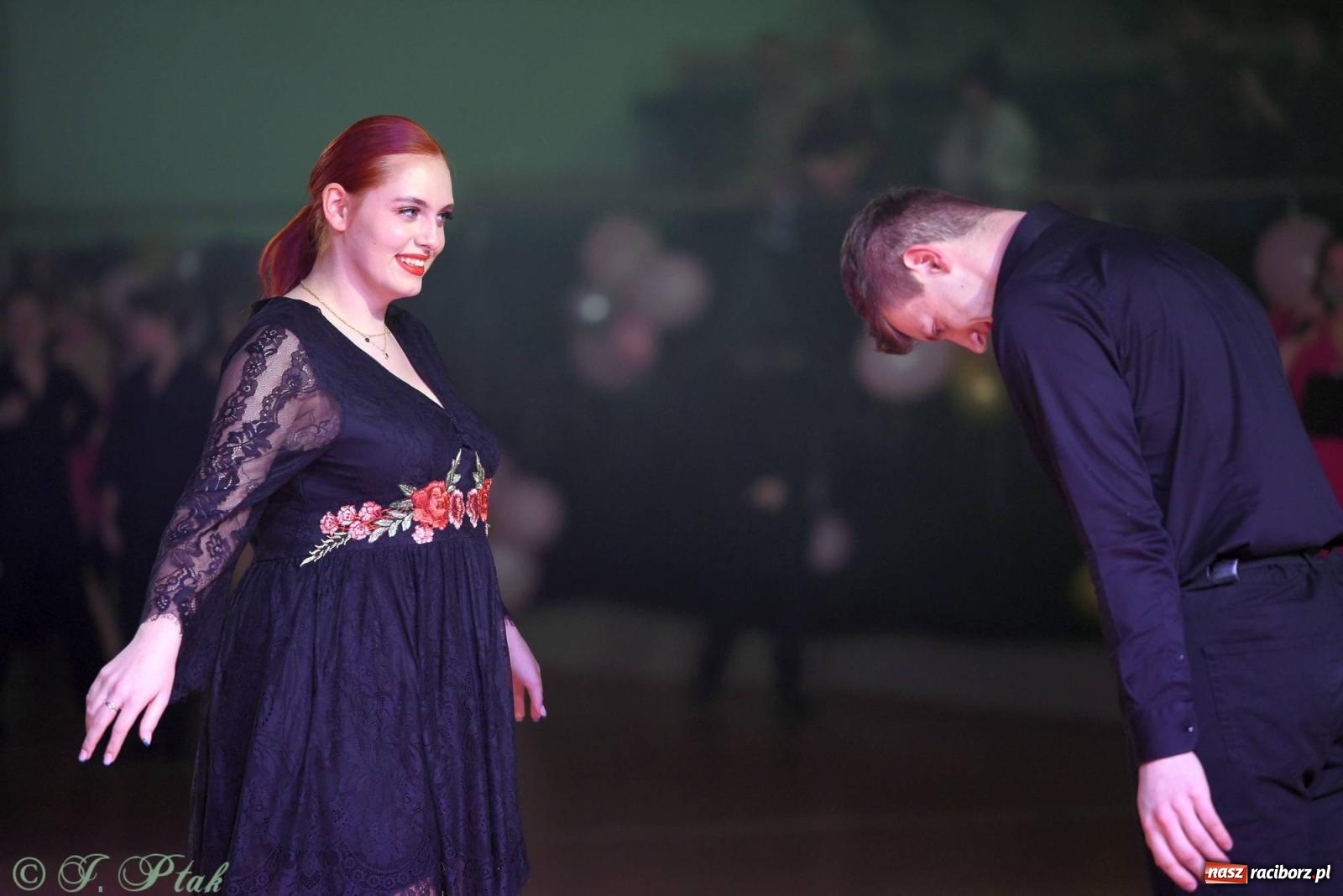 Zdjęcie w galerii na portalu naszraciborz.pl: XVI Karnawałowa Rewia Tańca w Raciborzu - dzień drugi [FOTO i WIDEO] wiadomości z regionu