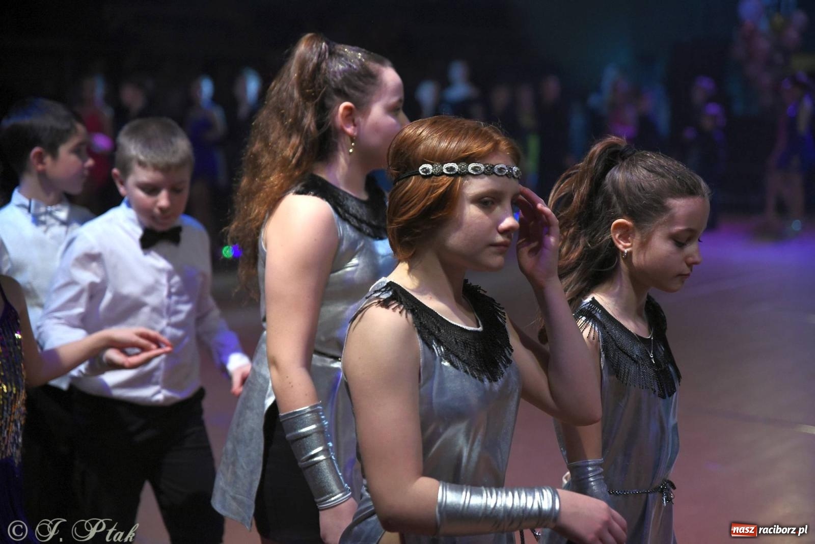 Zdjęcie w galerii na portalu naszraciborz.pl: XVI Karnawałowa Rewia Tańca w Raciborzu - dzień drugi [FOTO i WIDEO] wiadomości z regionu
