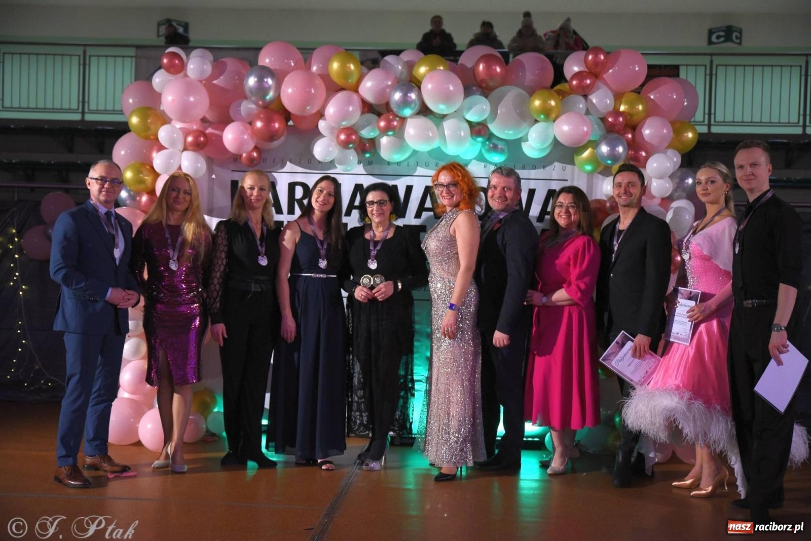 Zdjęcie w galerii na portalu naszraciborz.pl: XVI Karnawałowa Rewia Tańca w Raciborzu - dzień drugi [FOTO i WIDEO] wiadomości z regionu